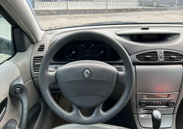 Renault Laguna cena 4490 przebieg: 281340, rok produkcji 2001 z Głogów Małopolski małe 37